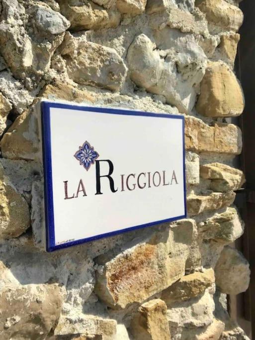 La Riggiola Bed & Breakfast ซาแลร์โน ภายนอก รูปภาพ
